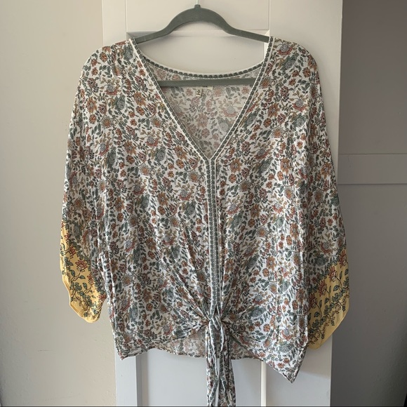 Max Studio Floral Dolman Knot Front Top Size XL - Picture 3 of 5